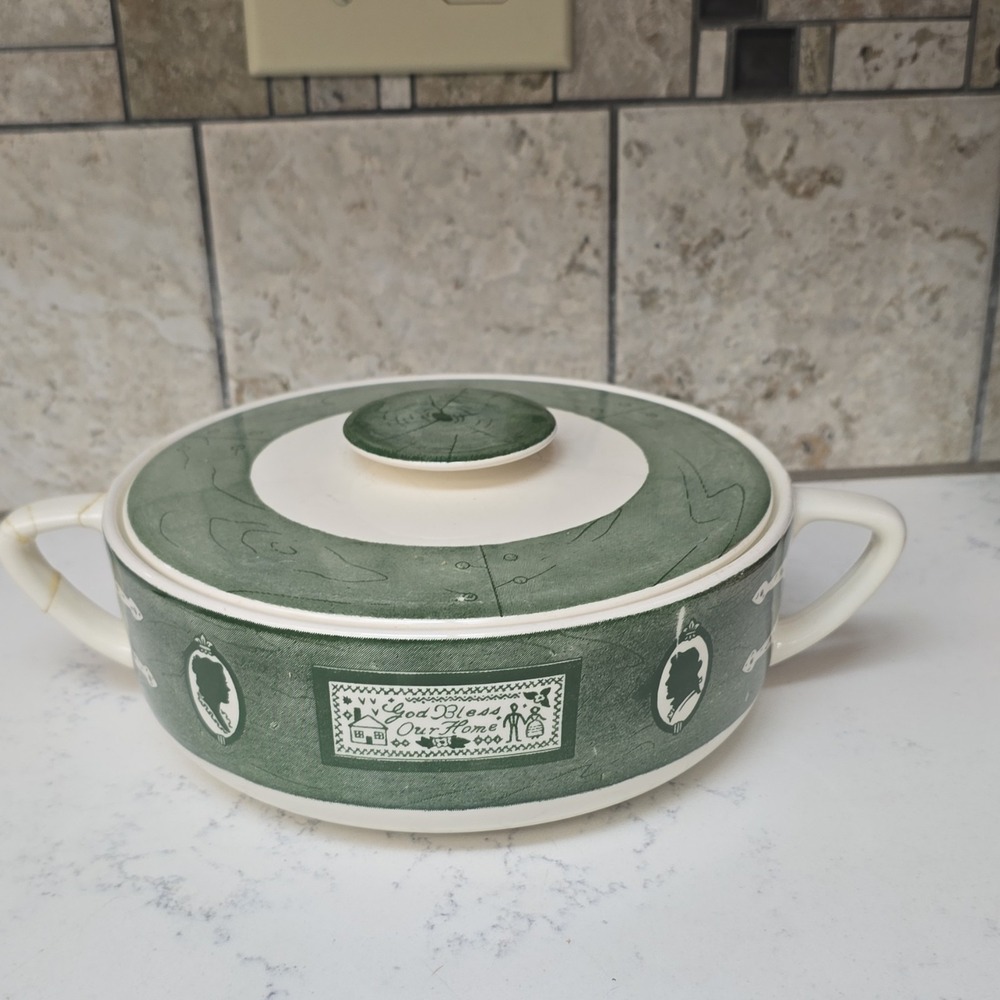 Vtg Royal China Colonial Homestead Covered Casserole Dish Vegetable Bowl Green